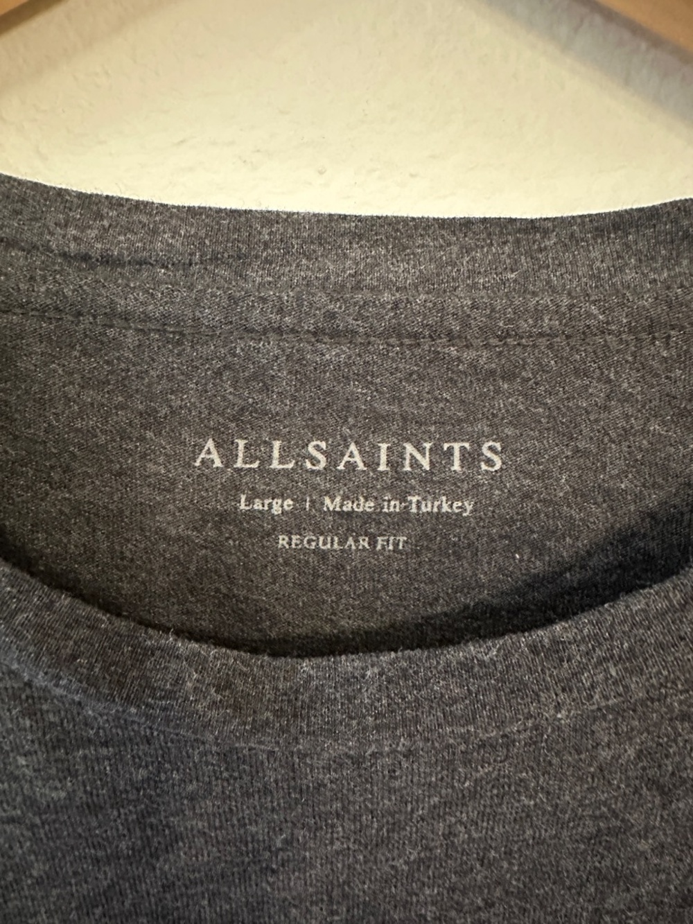AllSaints Brace Tonic Crew T-Shirt Men's Large Charcoal Gray Ramskull Logo - Picture 2 of 5